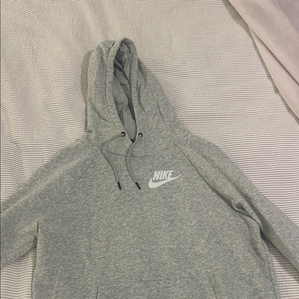 Nike Heather Gray Pullover Hoodie